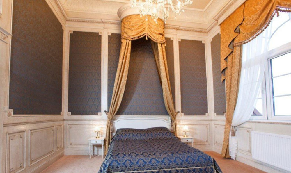 Hotel Senator Gran Via à Będziemyśl Extérieur photo